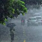 ന്യൂനമര്‍ദ്ദവും ചുഴലിക്കാറ്റും; സംസ്ഥാനത്ത് ഇന്നും അതിതീവ്ര മഴ; ശക്തമായ കാറ്റിനും സാധ്യത; നാല് ജില്ലകളില്‍ ഓറഞ്ച് അലർട്ട്; കോട്ടയം ഉൾപ്പെടെ എട്ട് ജില്ലകളില്‍ യെല്ലോ അലര്‍ട്ട്; രണ്ട് ജില്ലകളിലെ വിദ്യാഭ്യാസ സ്ഥാപനങ്ങള്‍ക്ക് അവധി; മത്സ്യബന്ധനത്തിനും വിലക്ക്.